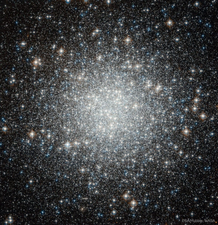 Hubble image of M53